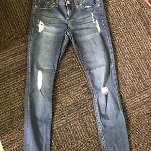 Low rise(not too low) jeans